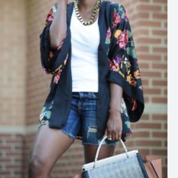 H&M Conscious Black Floral  Open Kimono Cardigan - Picture 3 of 13